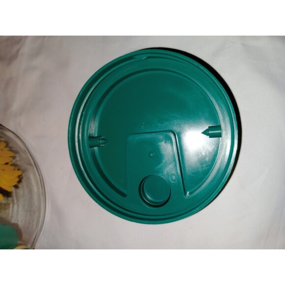 Golden Harvest Sunflower Sun Tea Jug with Spicket Flower 1 Gallon and Two Glass - Picture 6 of 13